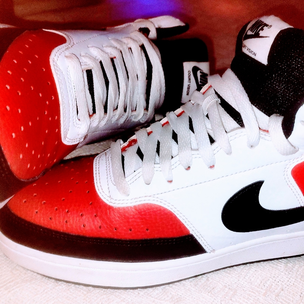 Nike Court Vision Mid NBA size 9 Mens